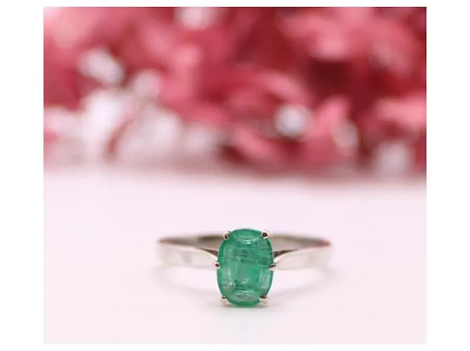 Autre Marque Anillo solitario con oro blanco esmeralda 750%O Verde Hardware de plata 