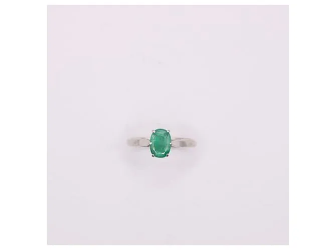 Autre Marque Anillo solitario con oro blanco esmeralda 750%O Verde Hardware de plata 