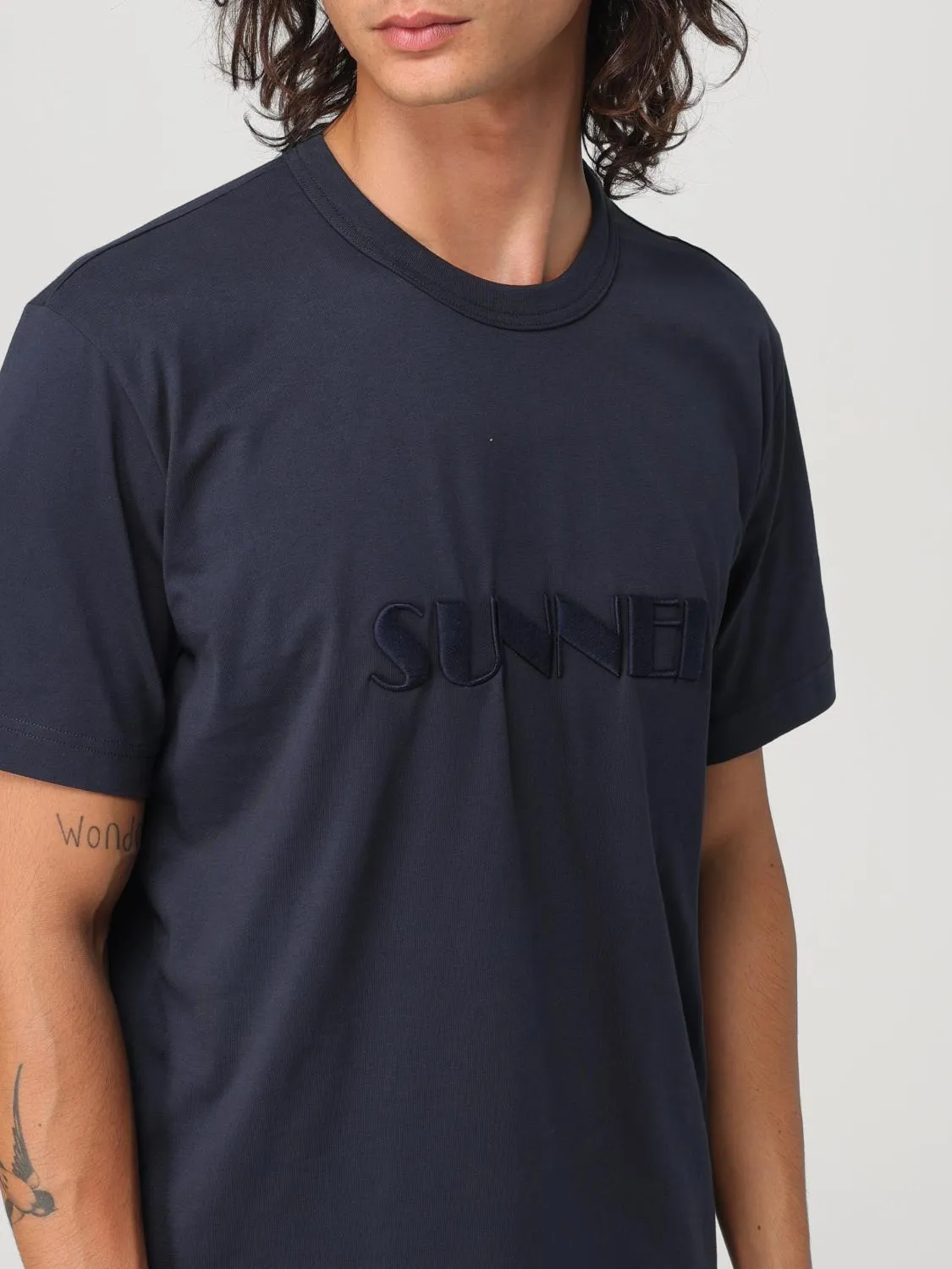 Camiseta hombre Sunnei