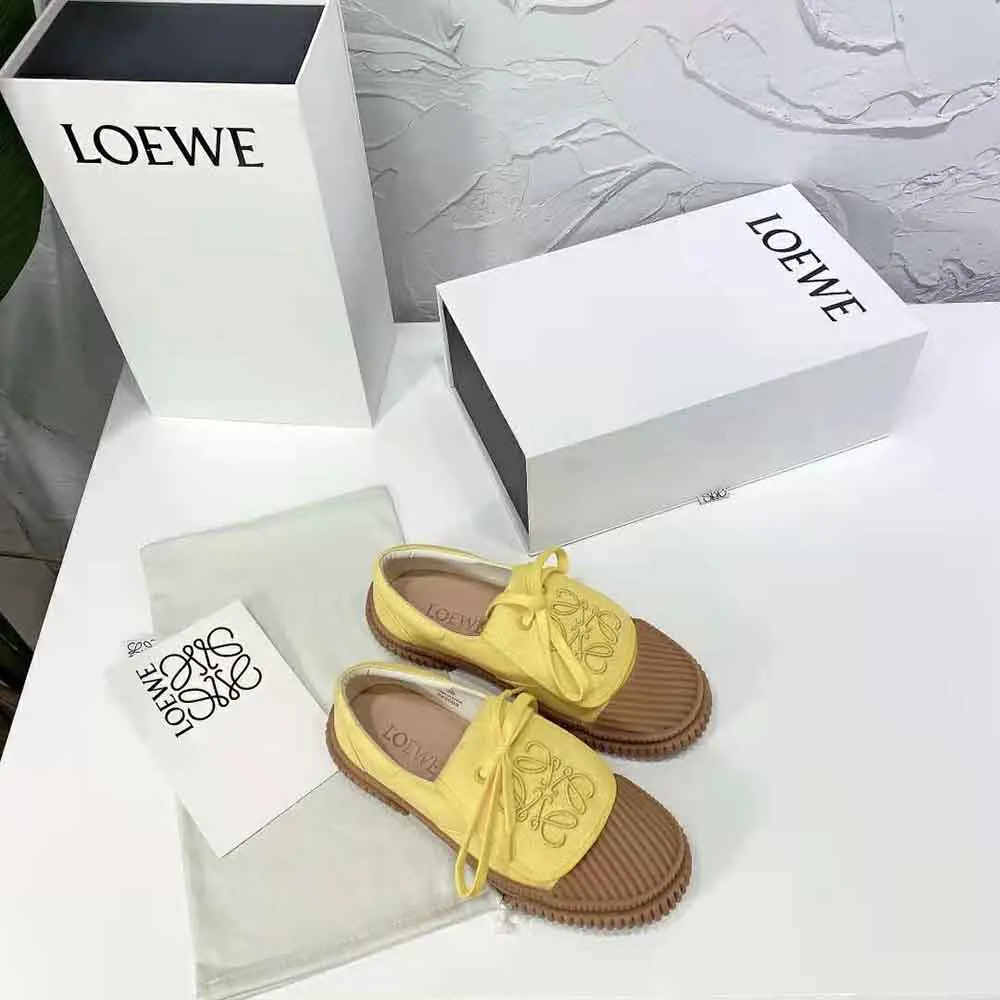 Loewe Mujer Anagram Flap Sneaker en Lona-Amarillo