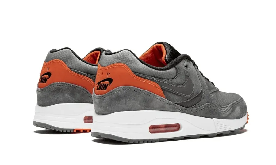 Nike Air Max Light Size? Air Max Day